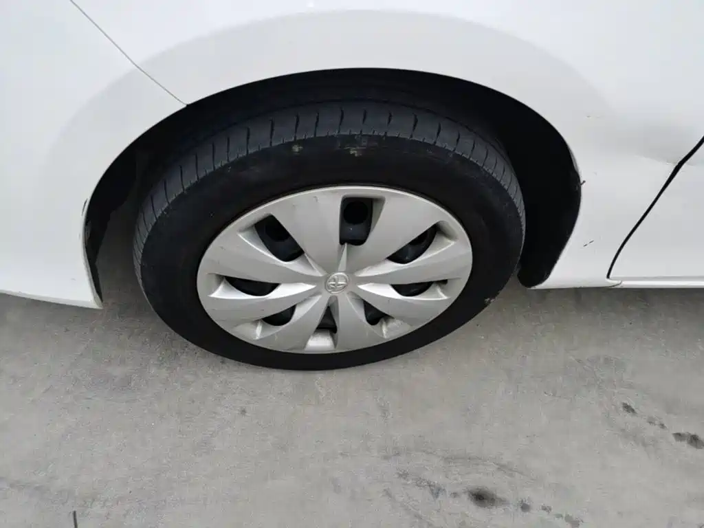 Toyota Yaris L — миниатюра 23
