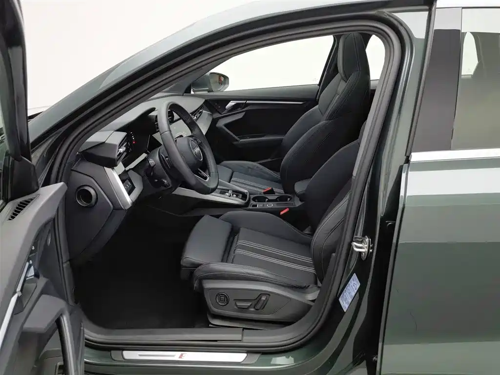 Audi A3 2021 Sportback 35 TFSI Fashion Sport