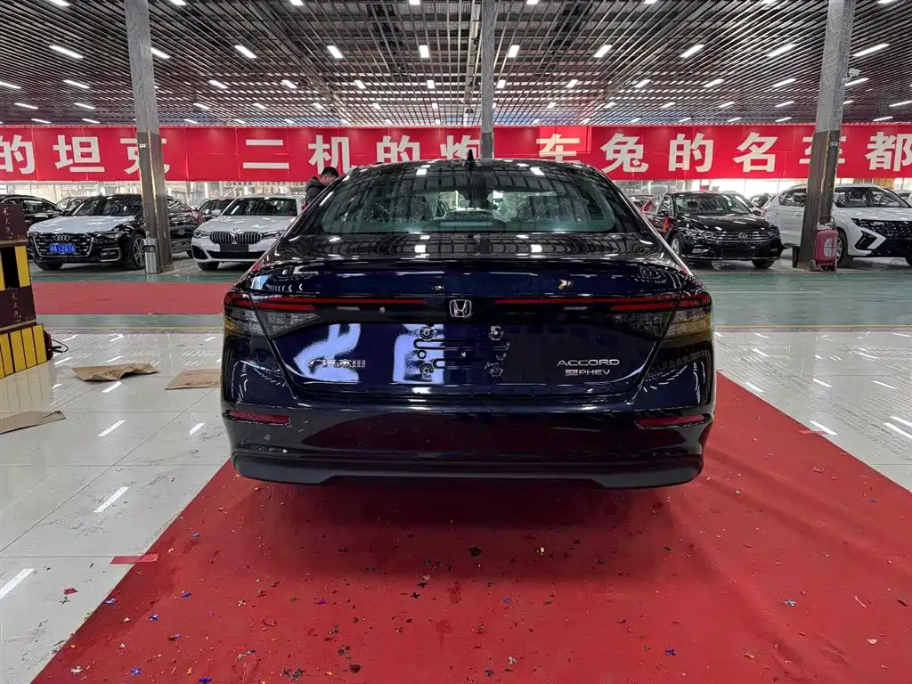 Honda Accord New Energy — миниатюра 4