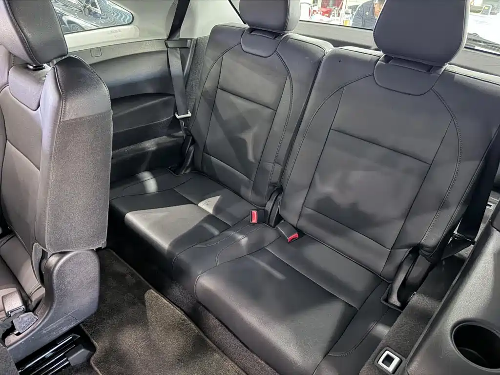 Acura MDX - фото 15