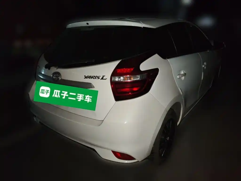 Toyota Yaris L — миниатюра 4