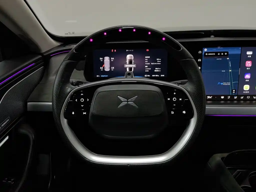XPeng P7 — миниатюра 11