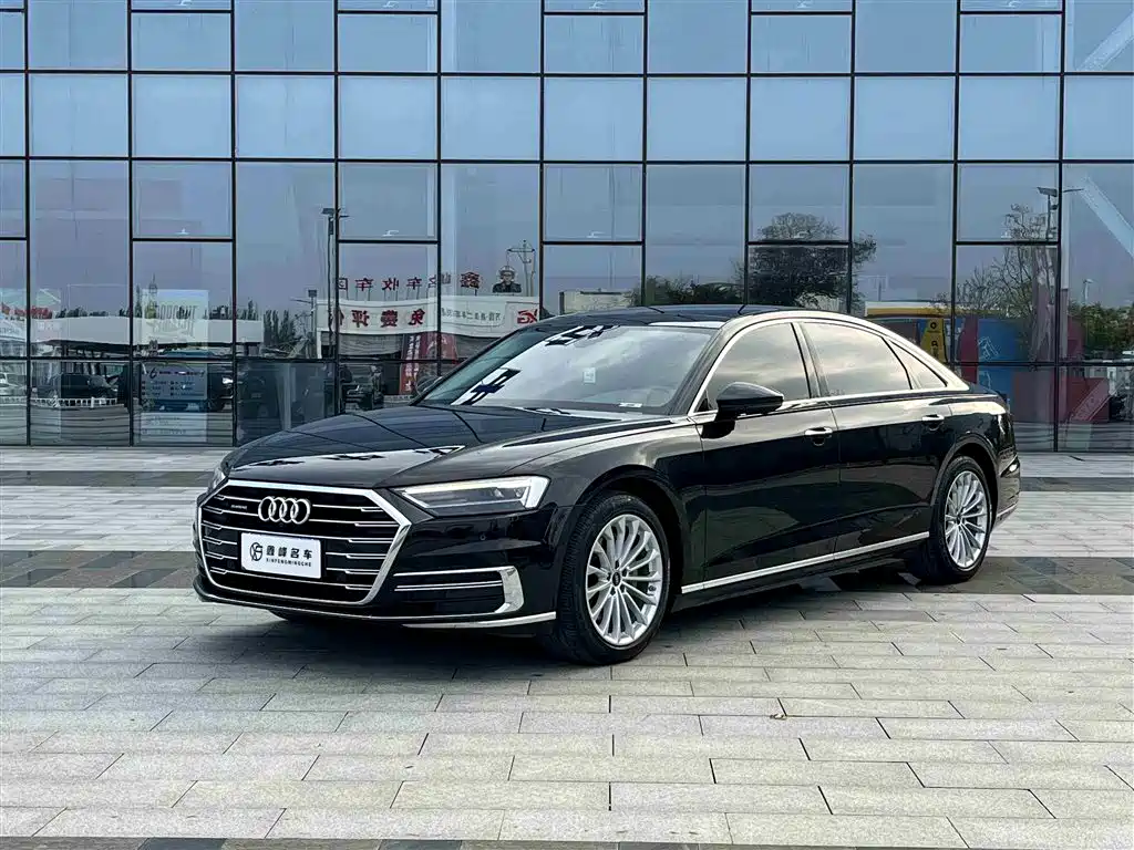 Audi A8 2022