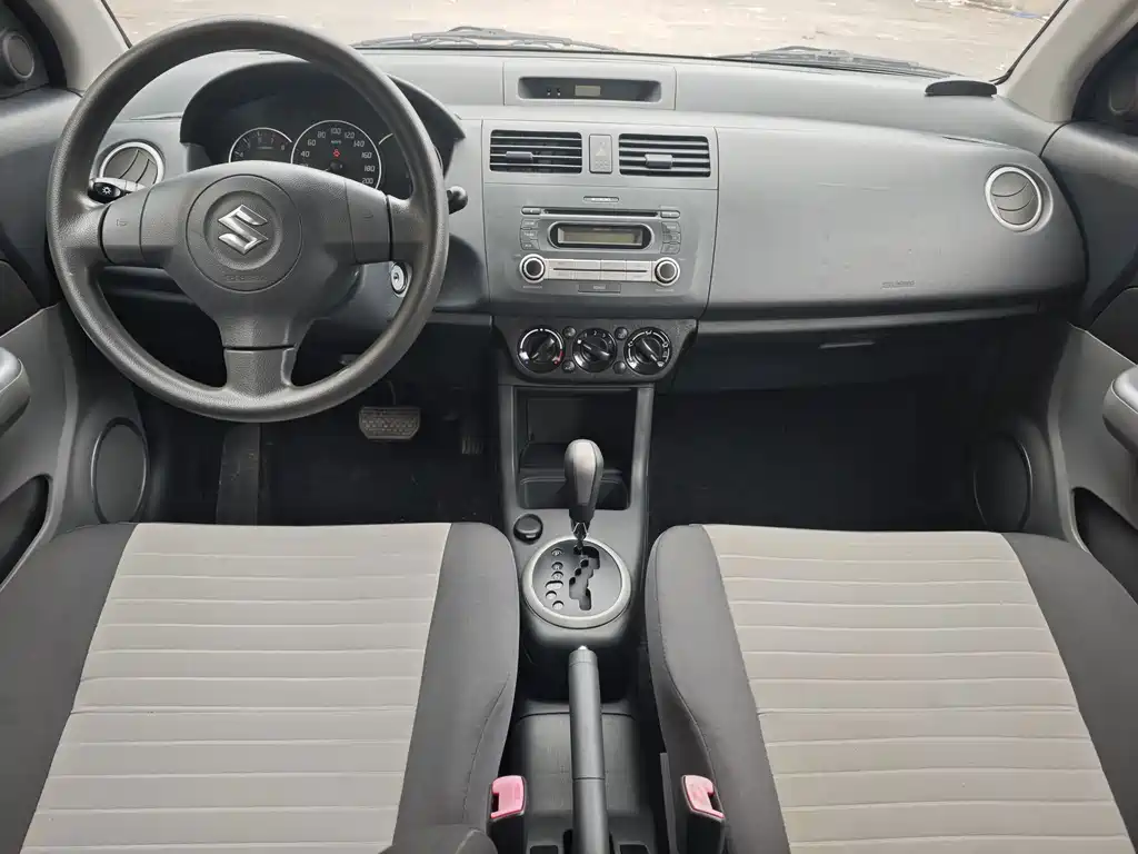 Suzuki Swift — миниатюра 6