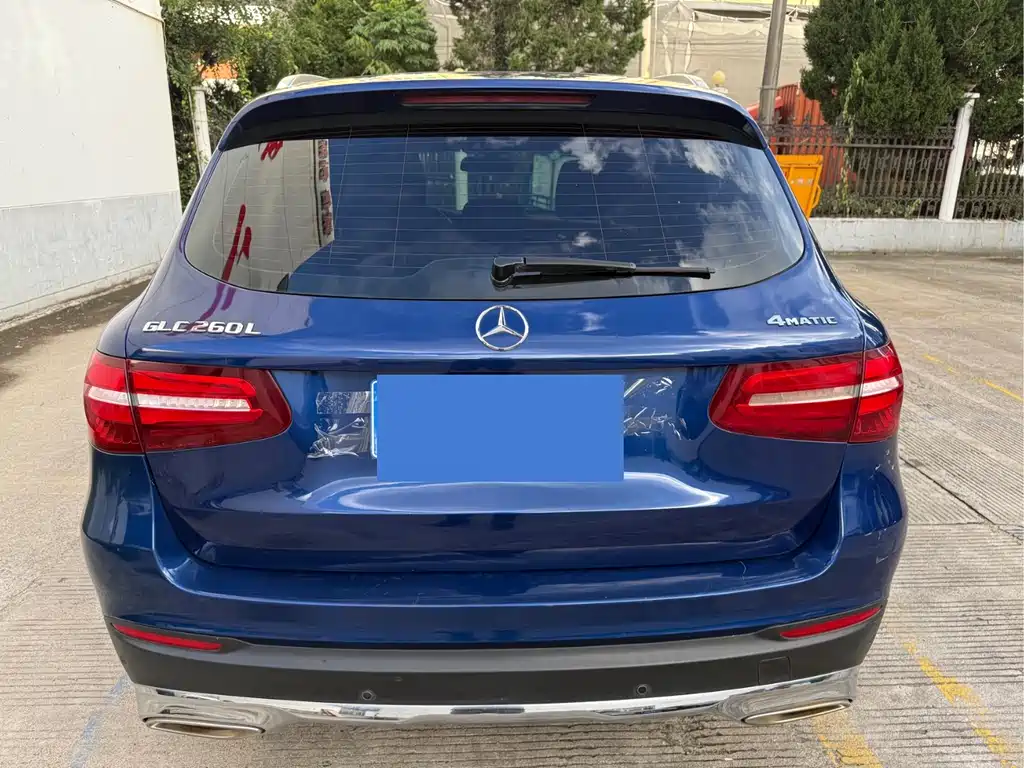 MERCEDES-BENZ  GLC