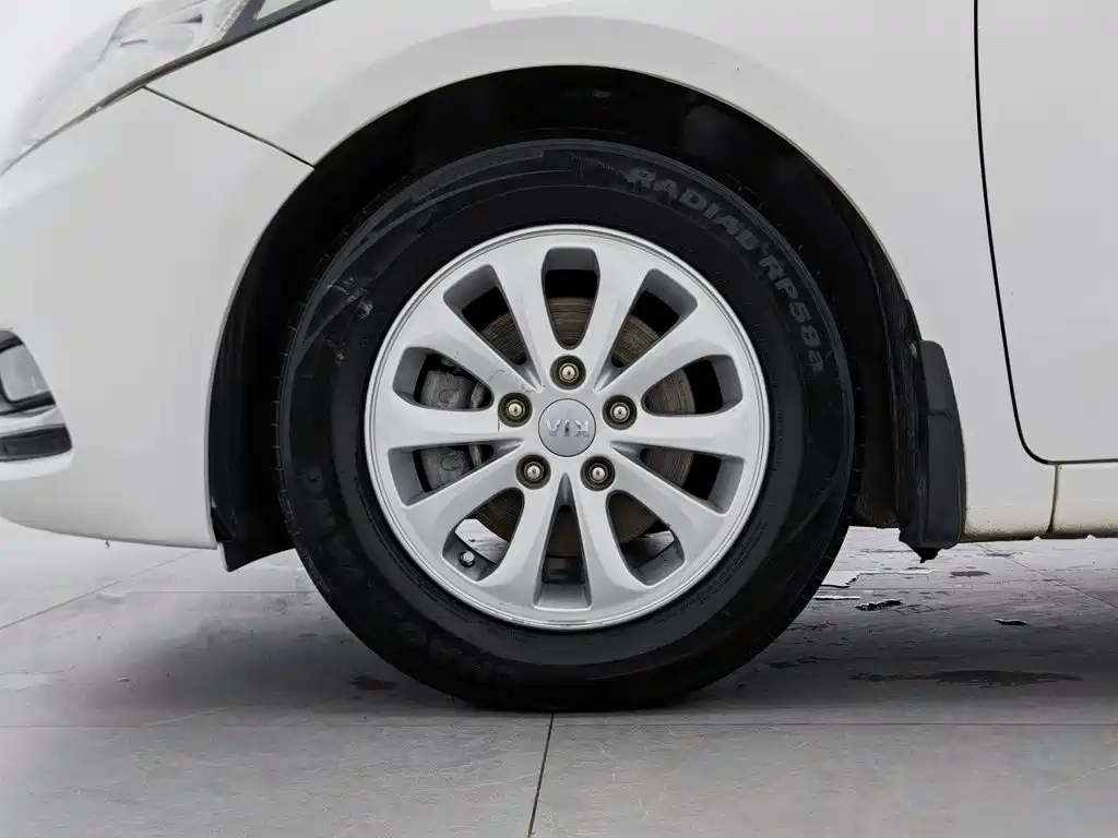 Kia K3 — миниатюра 17