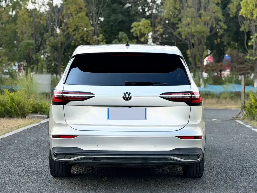 Volkswagen Viloran — миниатюра 5