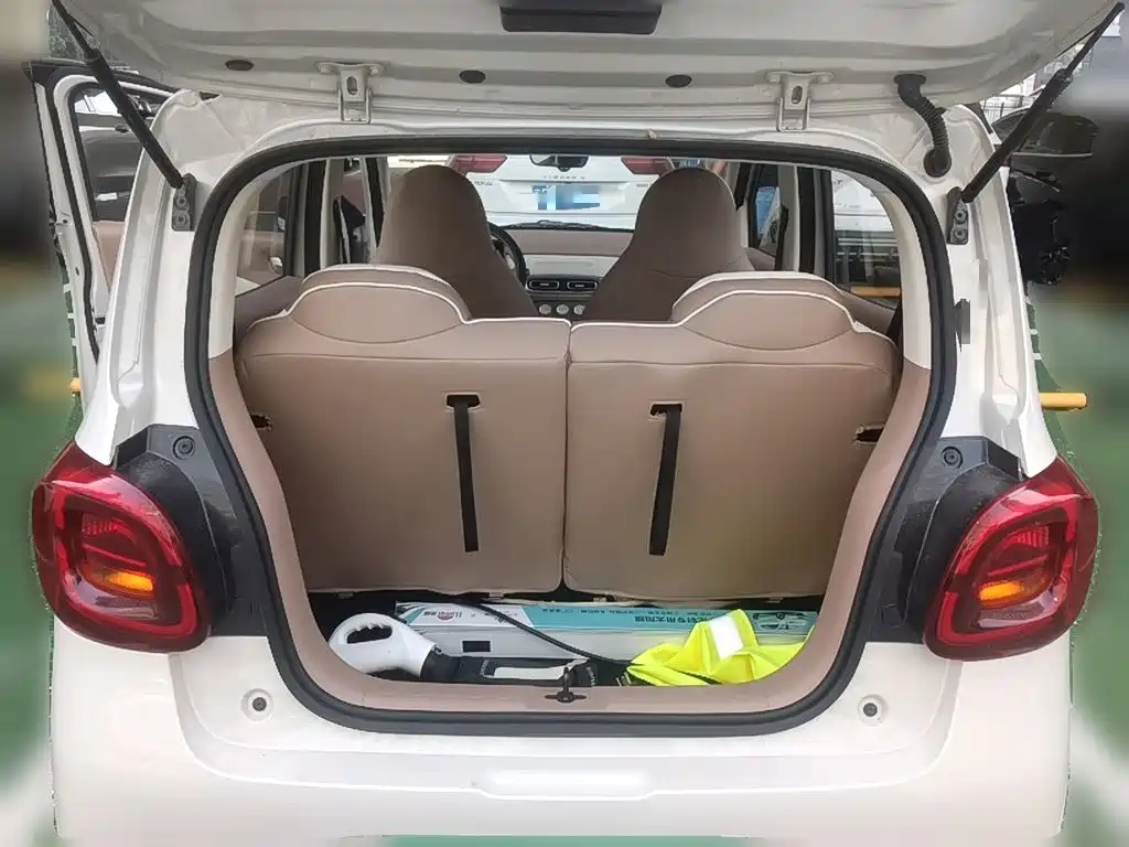 Wuling MINIEV — миниатюра 15