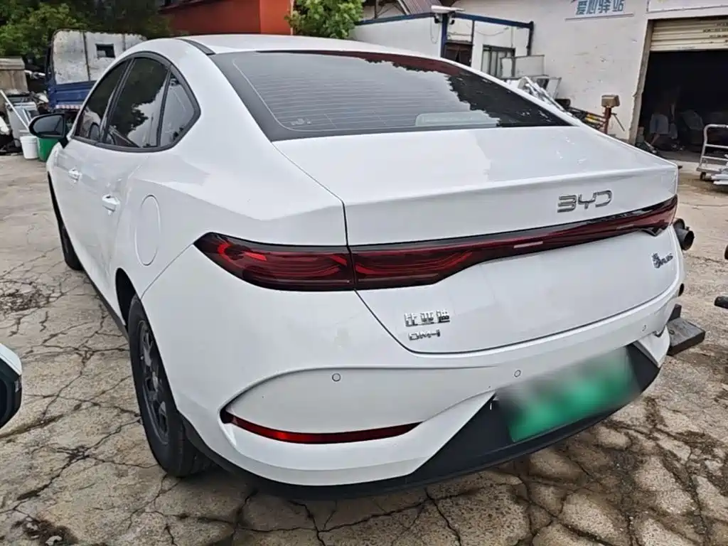 BYD Qin PLUS — миниатюра 5