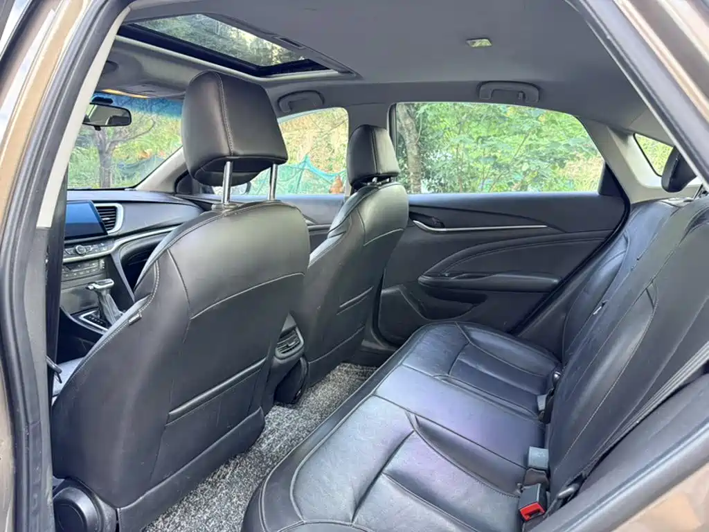 Buick Excelle — миниатюра 13