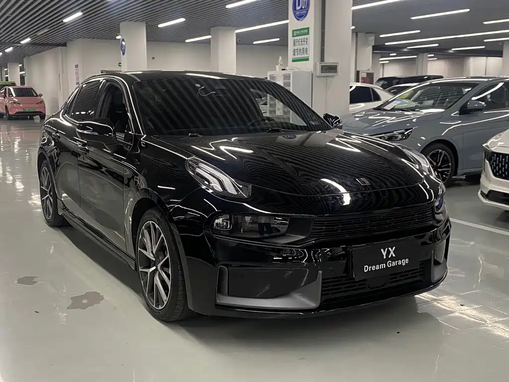 Lynk & Co 03 — миниатюра 3