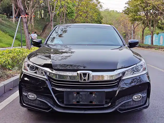 HONDA ACCORD 2017