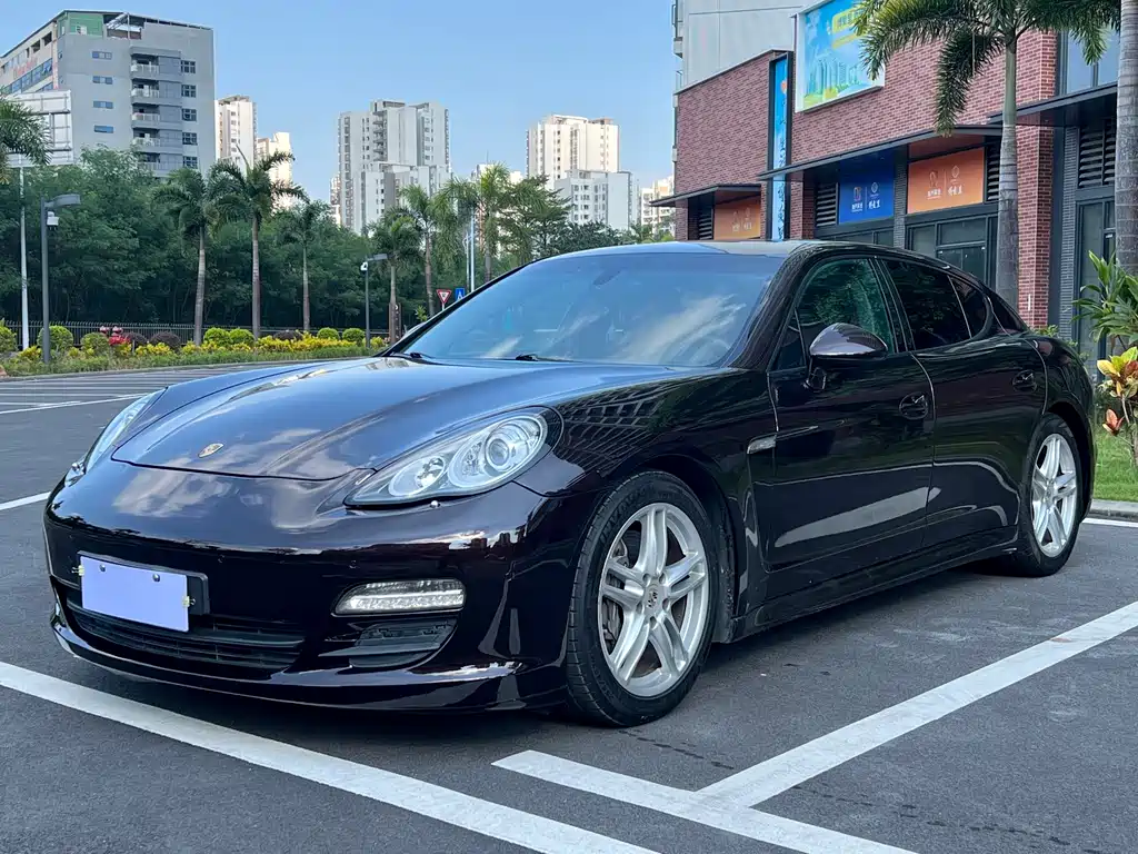 Porsche Panamera 2011