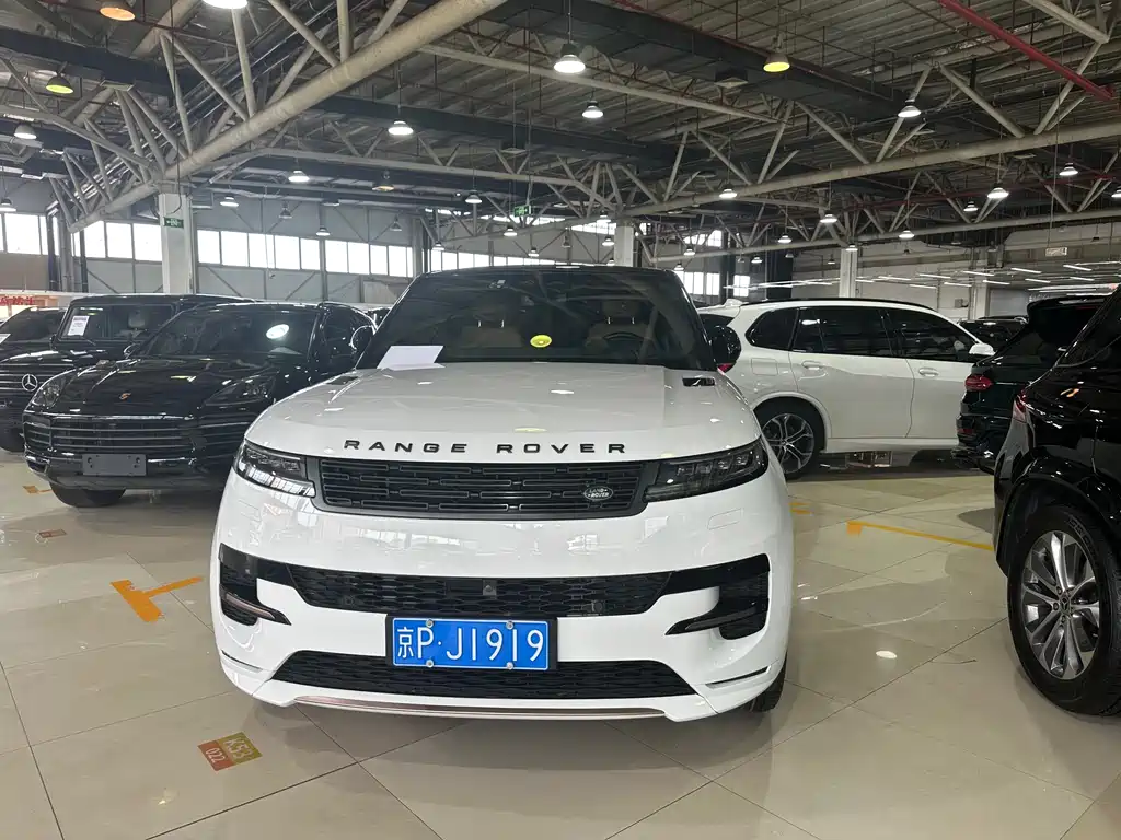 Land Rover Sport 2024