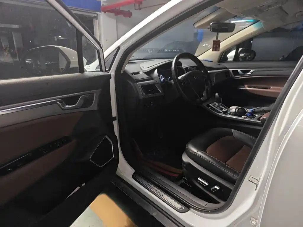 Geely Emgrand GS — миниатюра 14
