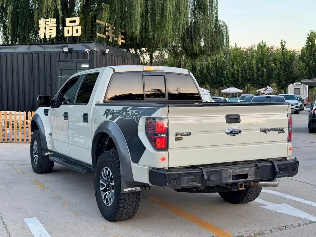 Ford F-150 Raptor — миниатюра 7