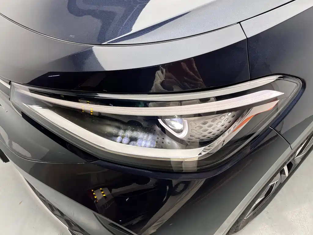 VOLKSWAGEN ID.4 CROZZ