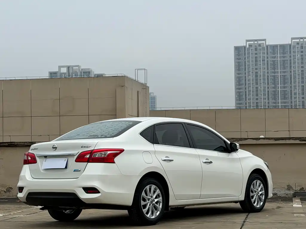 Nissan Sylphy — миниатюра 6