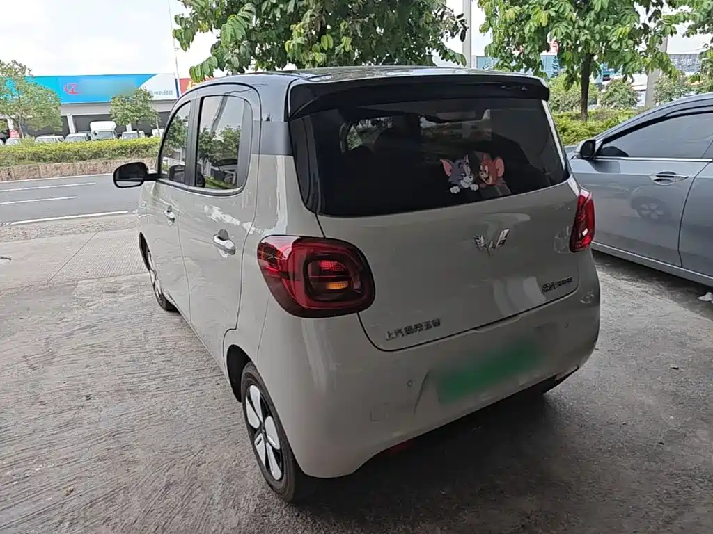 Wuling MINIEV — миниатюра 5