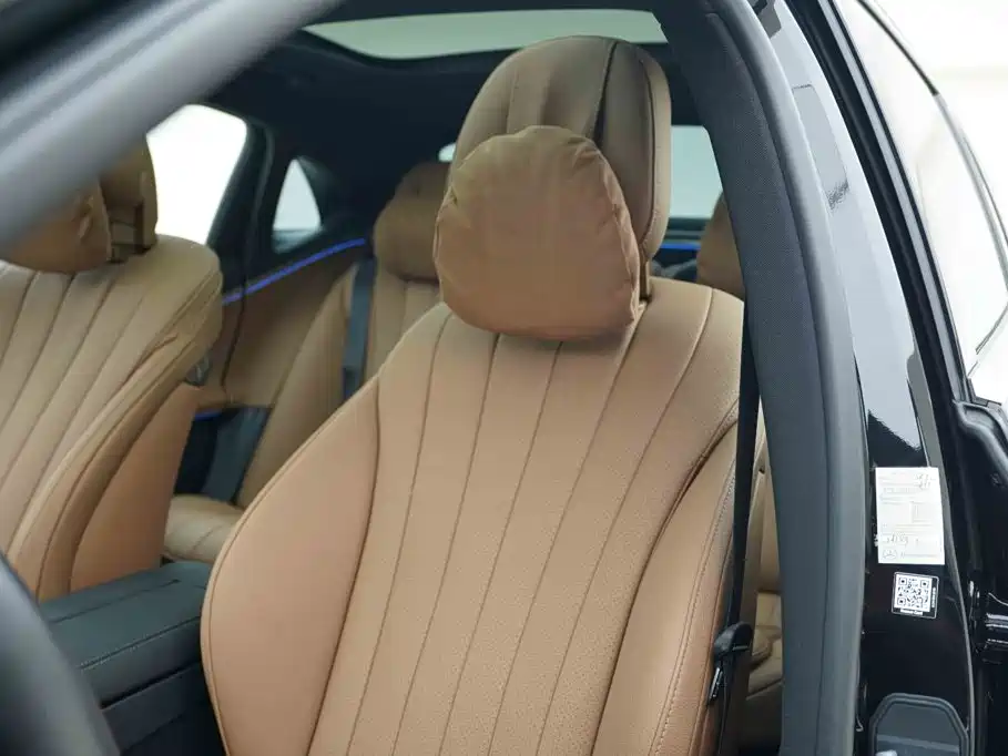 Mercedes-Benz E-Class New Energy — миниатюра 11