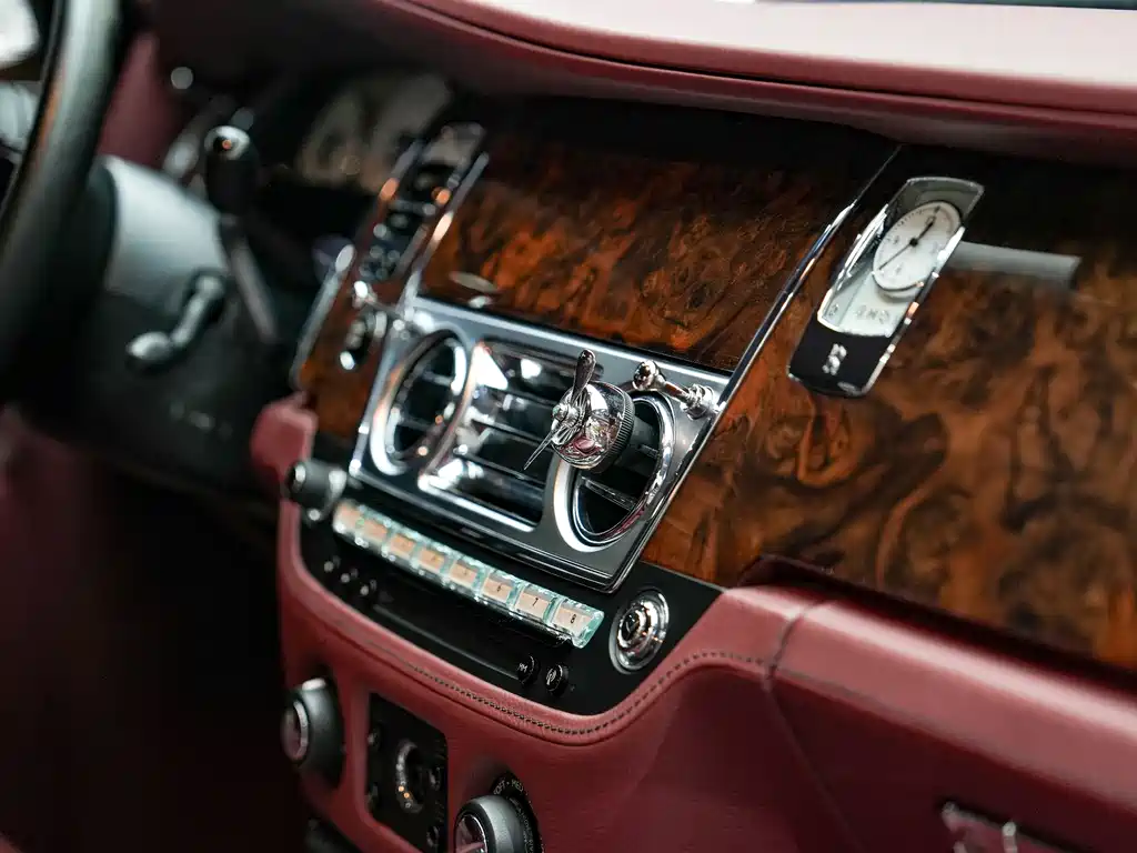 Rolls-Royce Ghost 2015 Series II Long Wheelbase