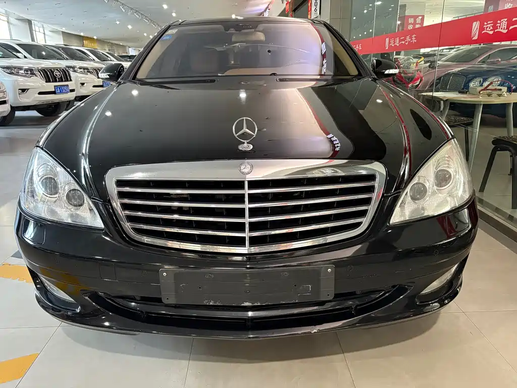 Mercedes-Benz S-Class 2007