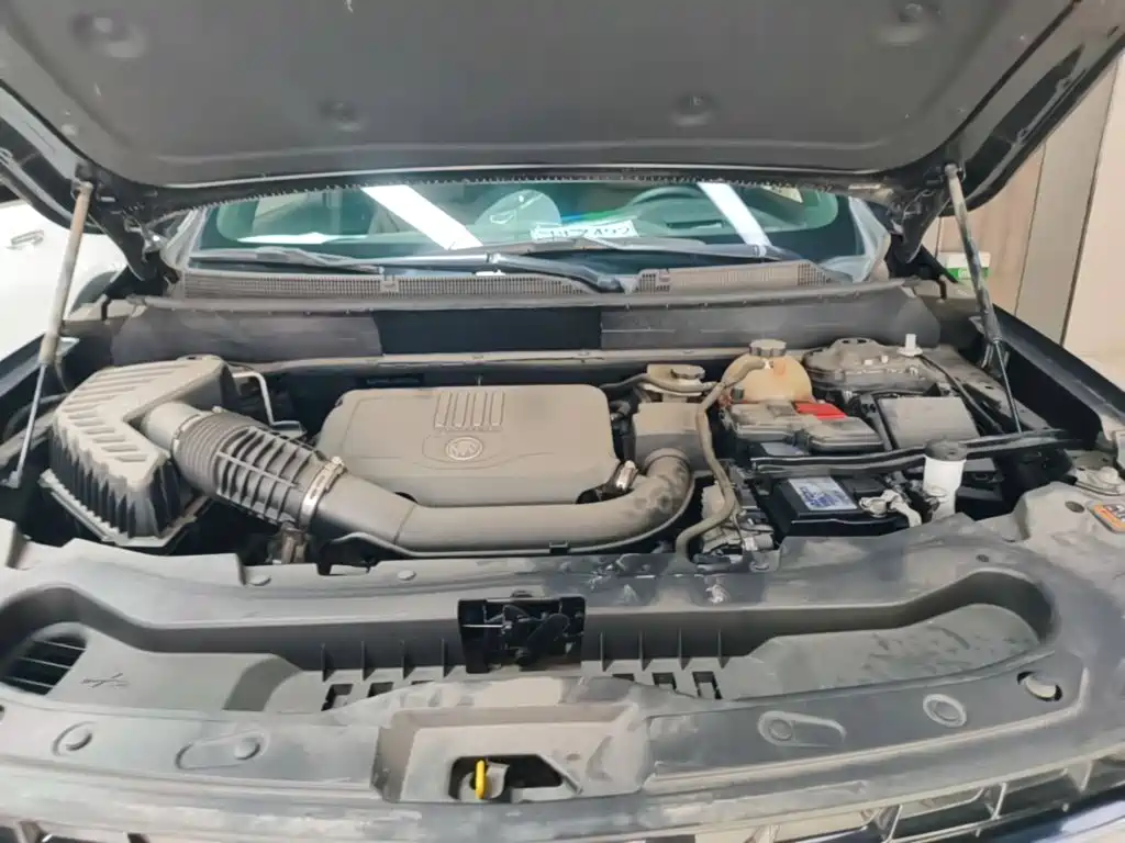 Buick Enclave — миниатюра 16
