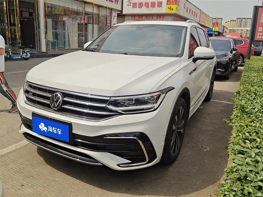 Volkswagen Tiguan L 2023
