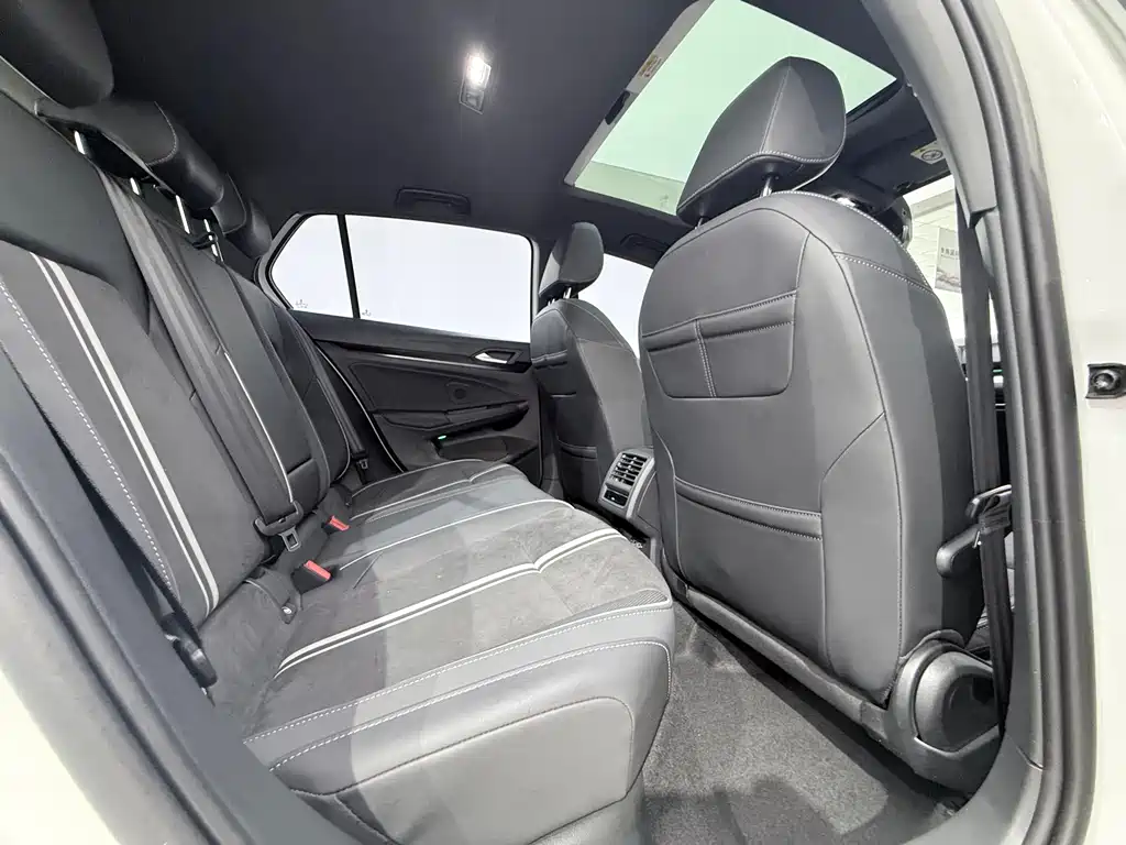 Volkswagen Golf 2021 280TSI DSG R-Line