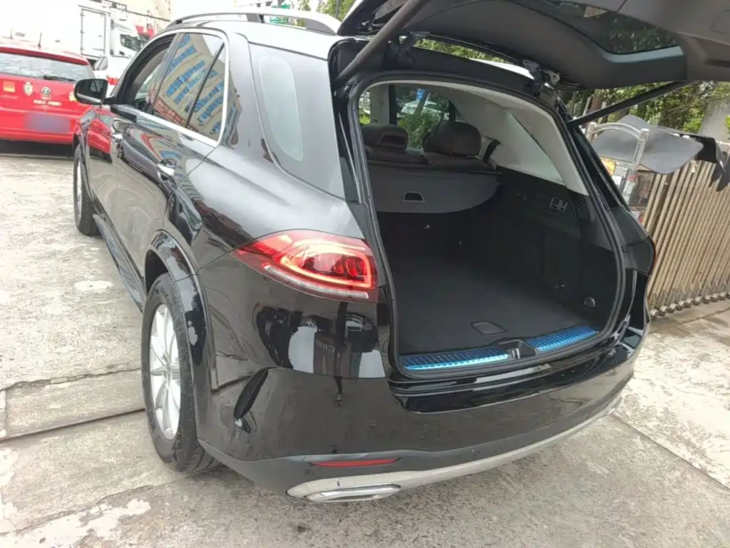 Mercedes-Benz GLE (Import) — миниатюра 5