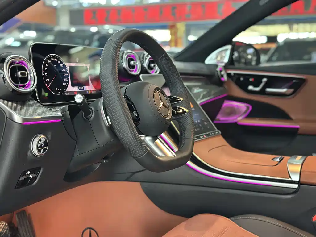 MERCEDES-BENZ C CLASS