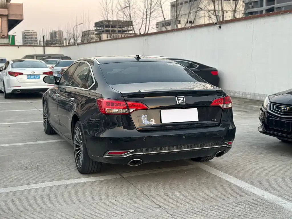 ZOTYE Z700