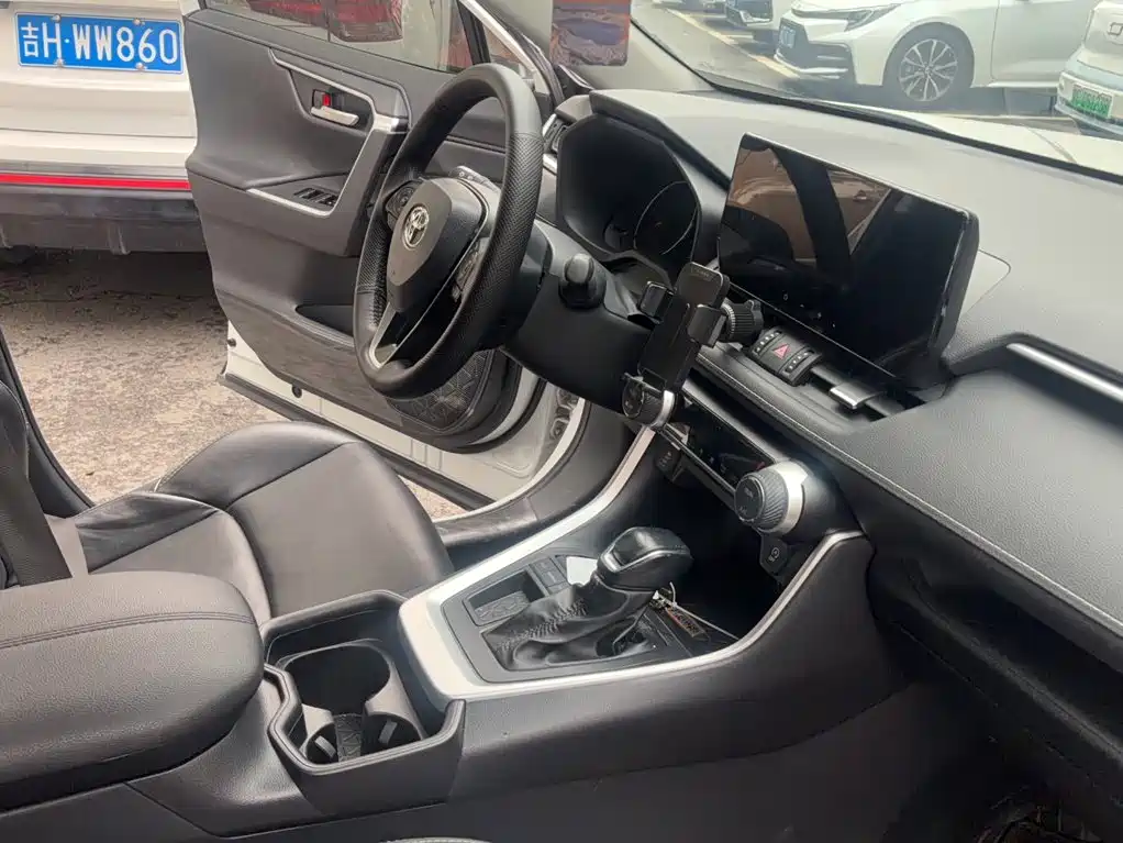 Toyota Wildlander — миниатюра 23