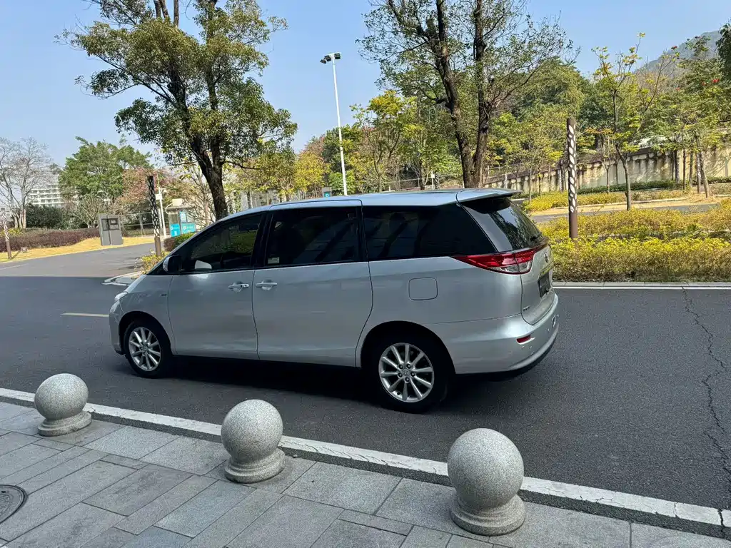 Toyota Previa 2007 3.5L 7 Luxury