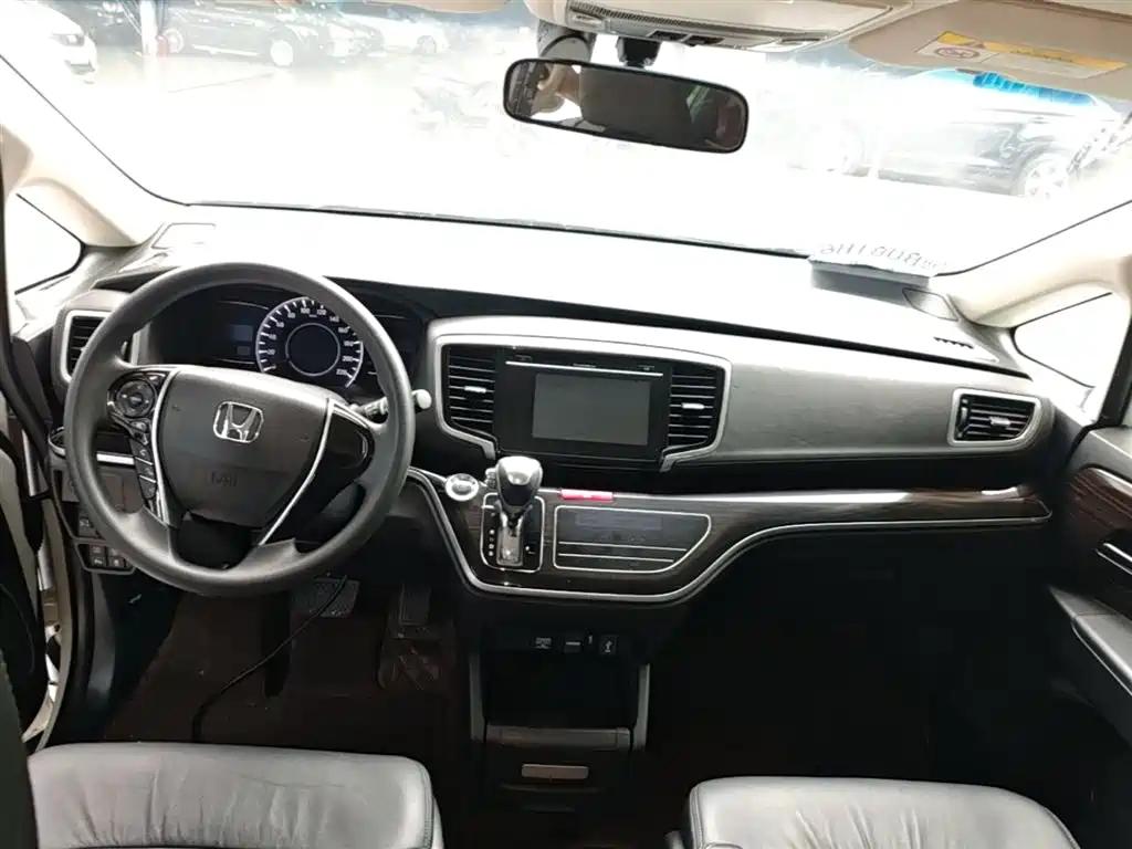 Honda Odyssey 2018 2.4L Luxury