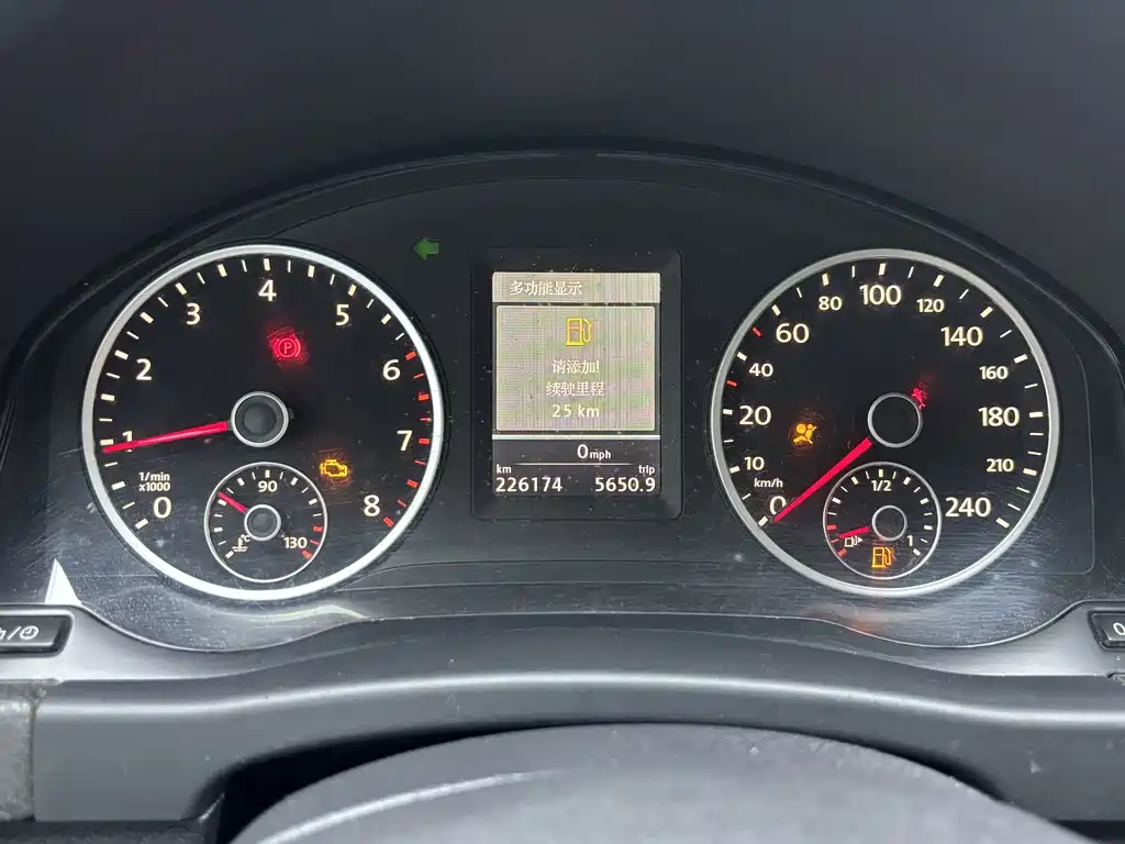 Volkswagen Tiguan — миниатюра 10