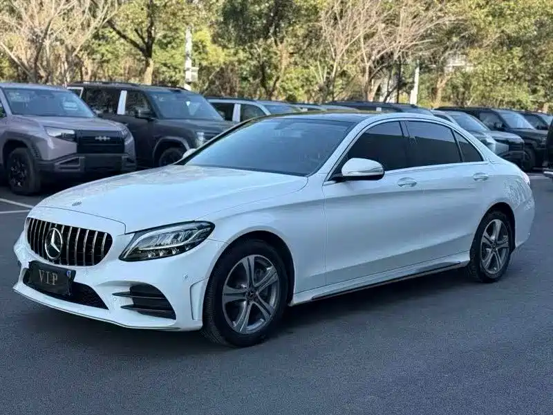Mercedes-Benz C-Class 2020