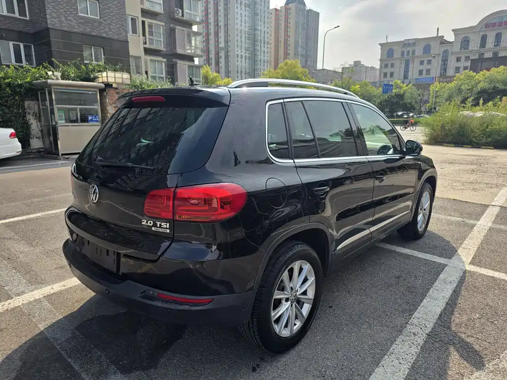 Volkswagen Tiguan — миниатюра 4