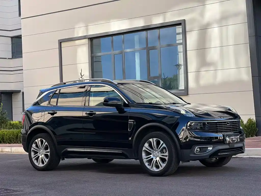 Lynk & Co 01 — миниатюра 9