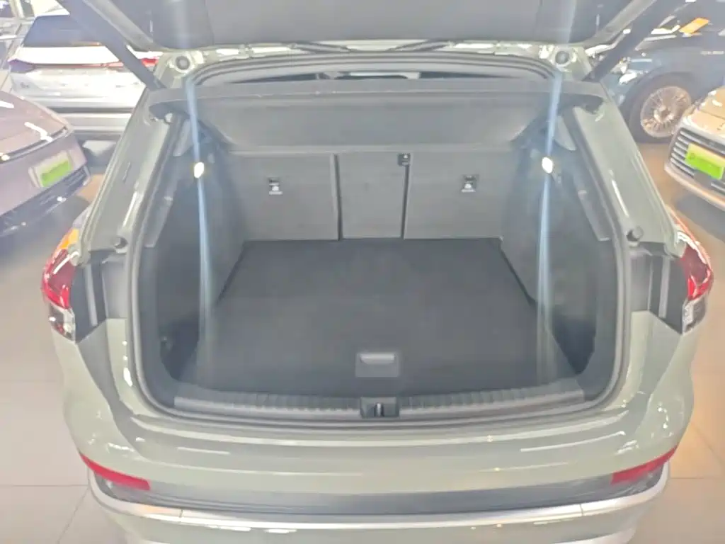 Audi Q4 e-tron — миниатюра 19