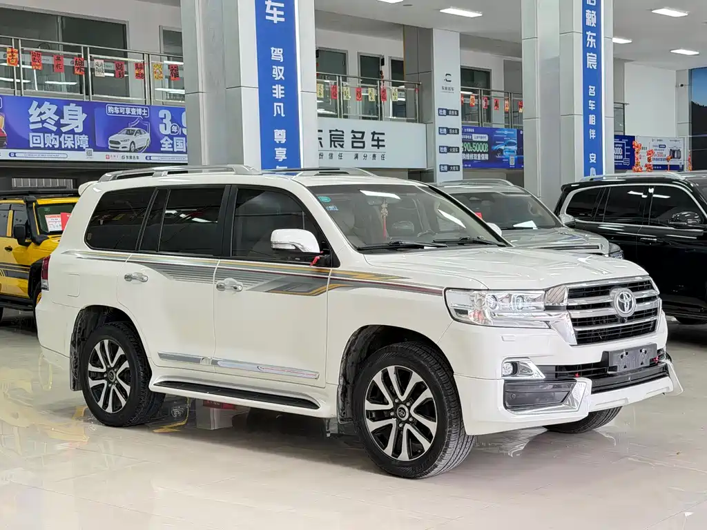 Toyota Land Cruiser 2020 4.0L GX-R