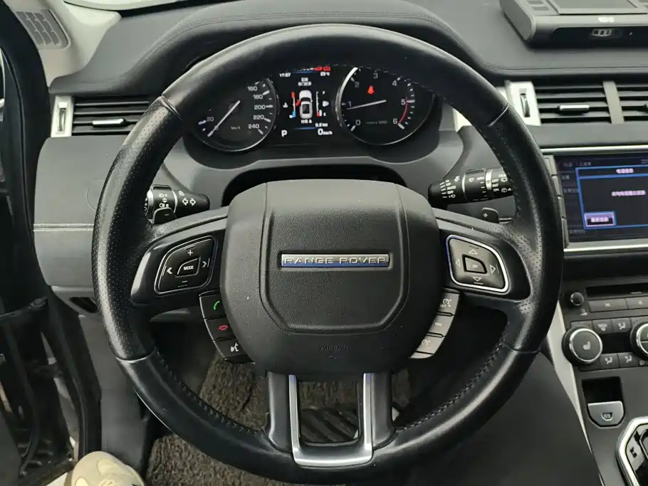 Land Rover Evoque (Import) — миниатюра 15