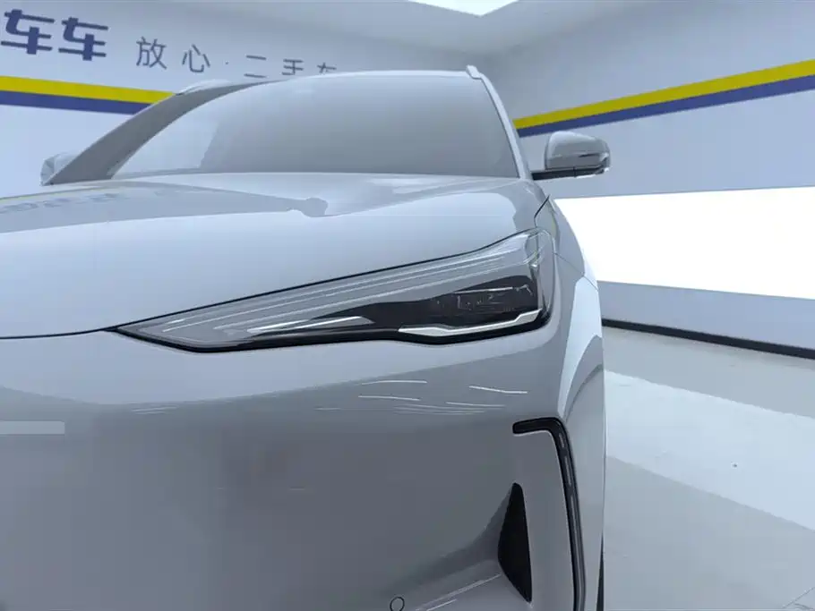 GEELY GALAXY GALAXY E5