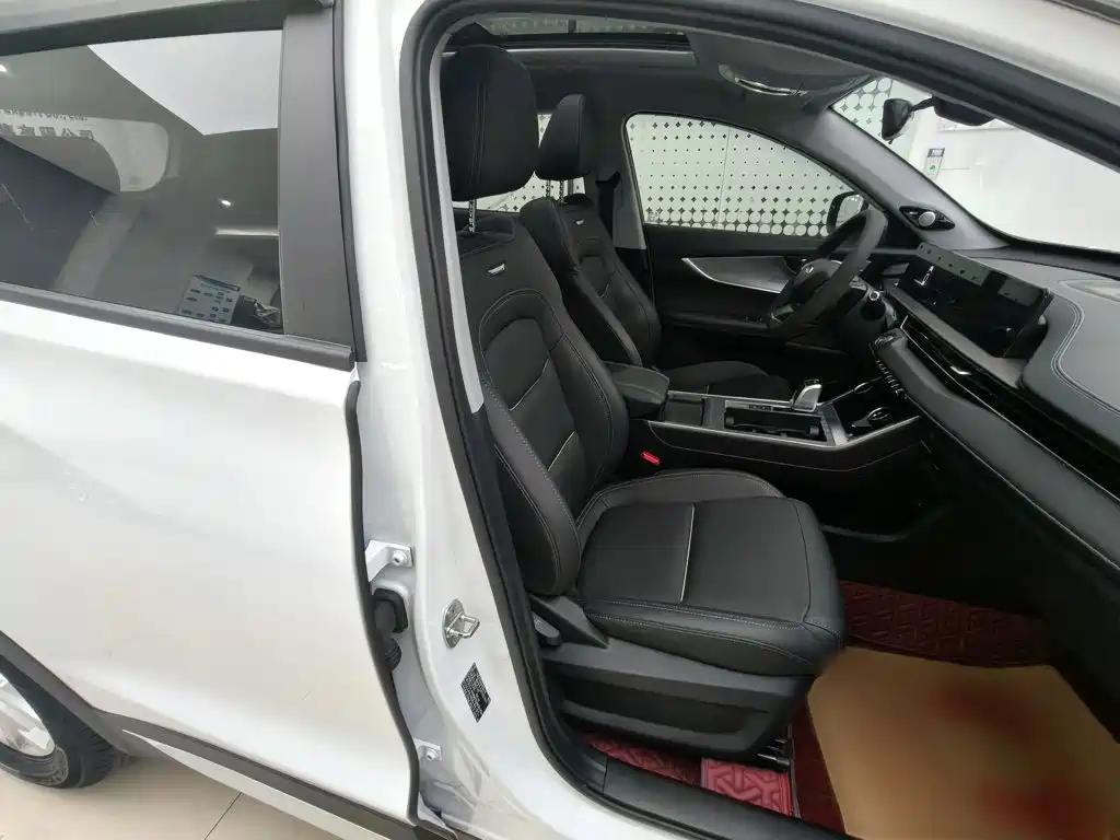 Chery Tiggo 7 PLUS — миниатюра 7