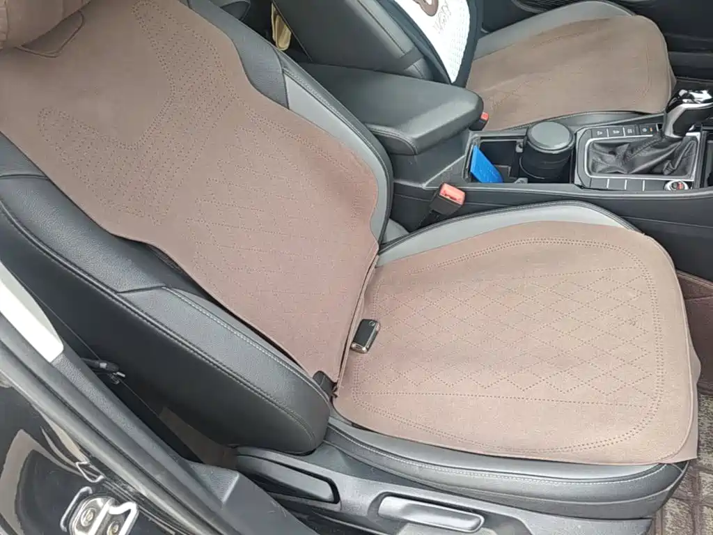 Volkswagen Sagitar — миниатюра 25
