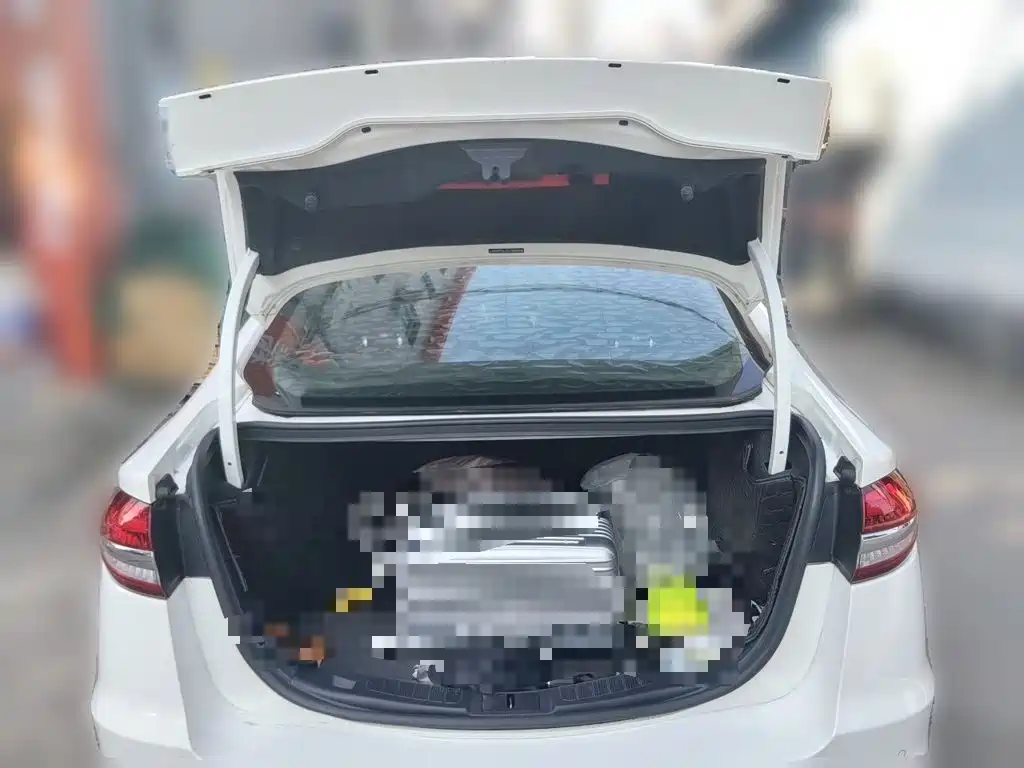 Ford Mondeo — миниатюра 15