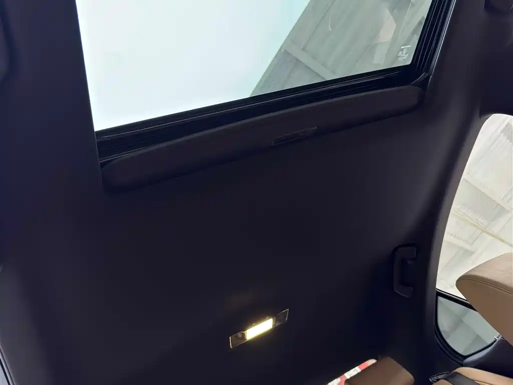 Lexus ES — миниатюра 9
