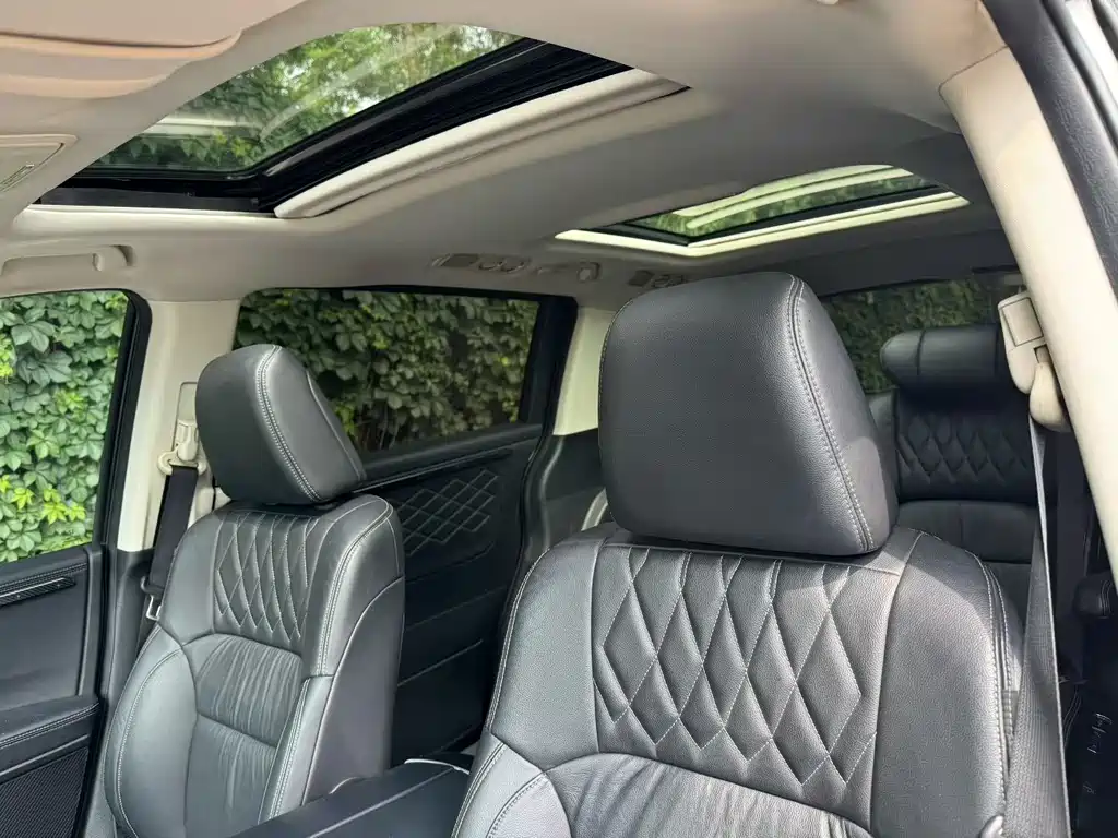 Honda Elysion 2019 2.0L Luxury