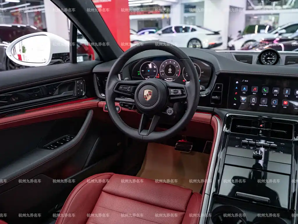 Porsche Panamera — миниатюра 17