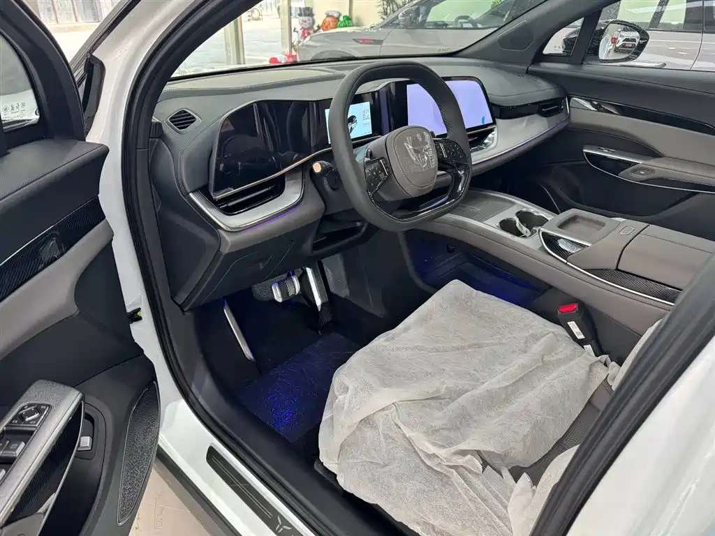 Hongqi HONGQI TIANGONG 08